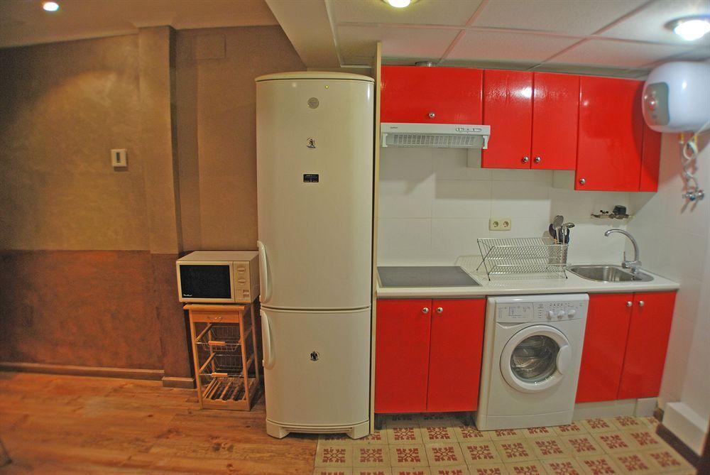 Apartamentos Aqui Me Quedo Madrid Luaran gambar
