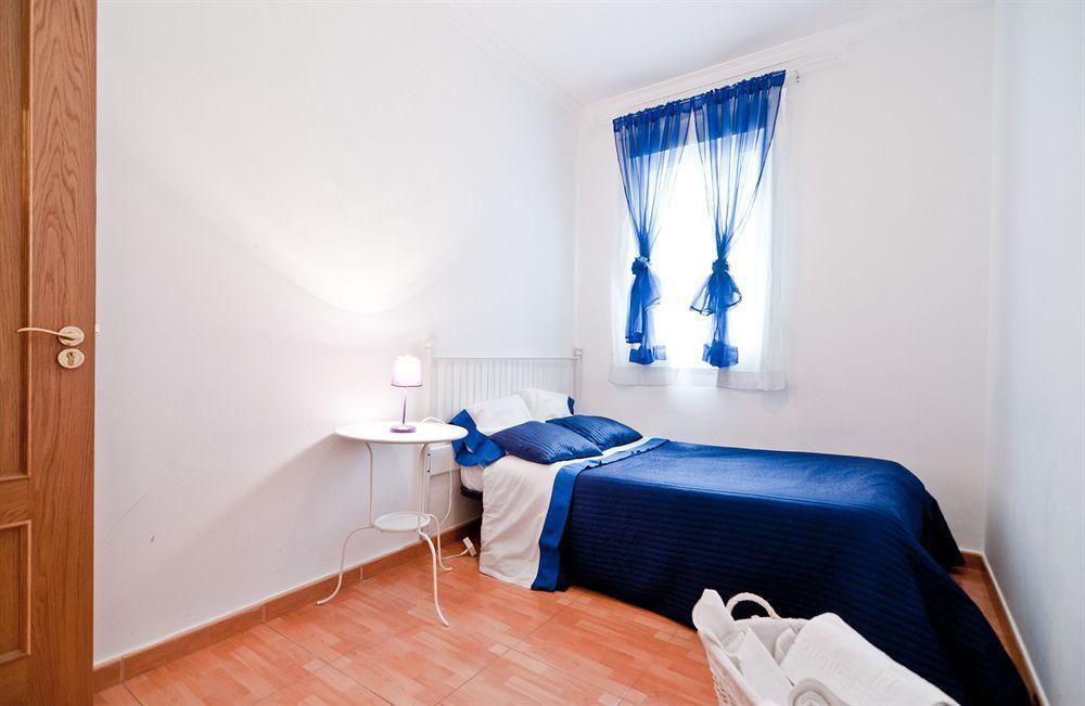 Apartamentos Aqui Me Quedo Madrid Luaran gambar