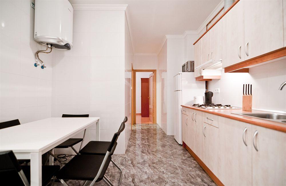 Apartamentos Aqui Me Quedo Madrid Luaran gambar