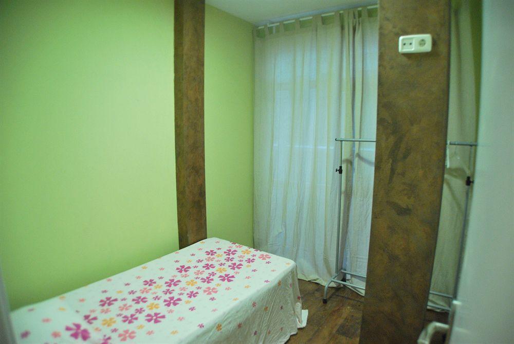 Apartamentos Aqui Me Quedo Madrid Luaran gambar