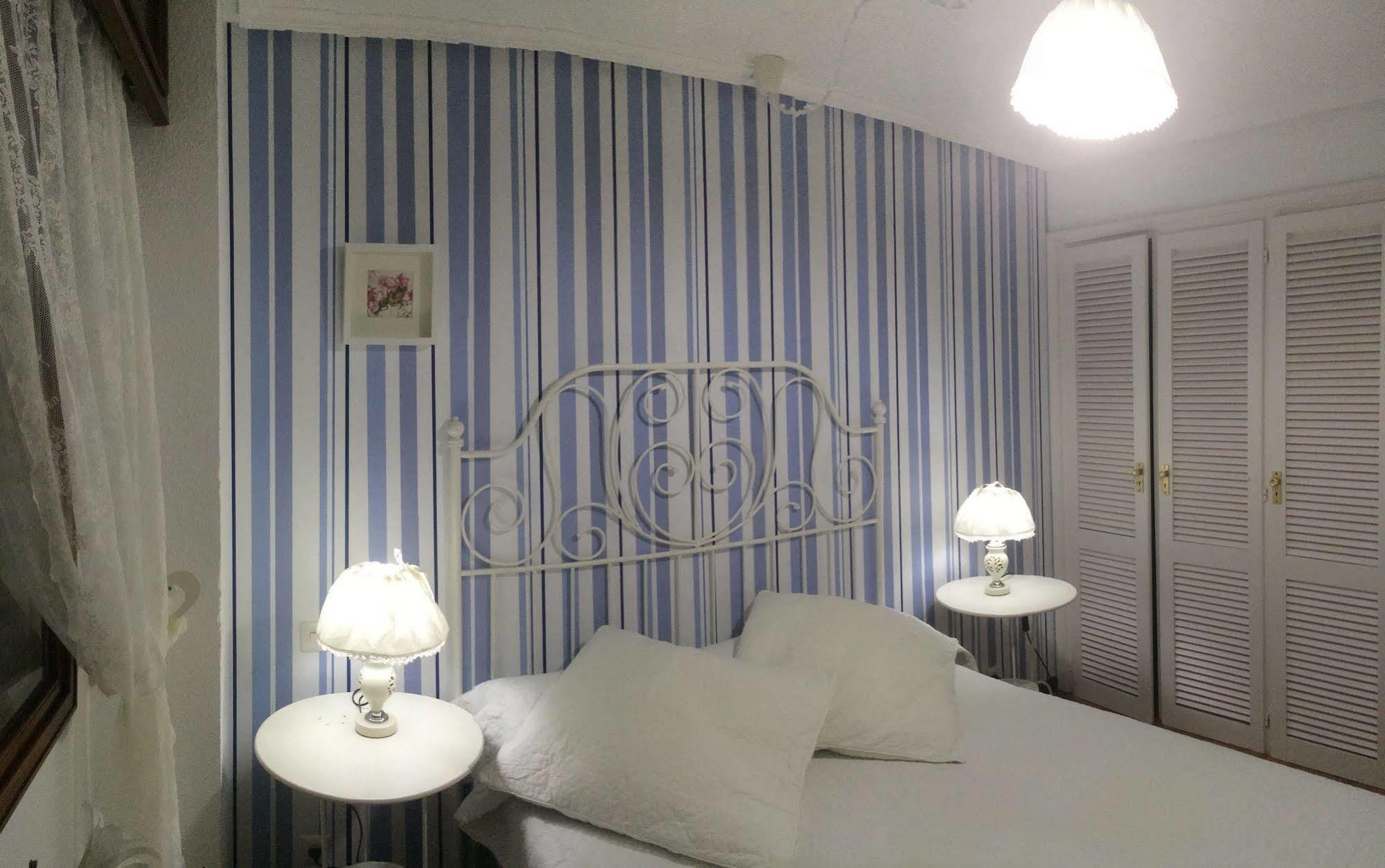 Apartamentos Aqui Me Quedo Madrid Luaran gambar